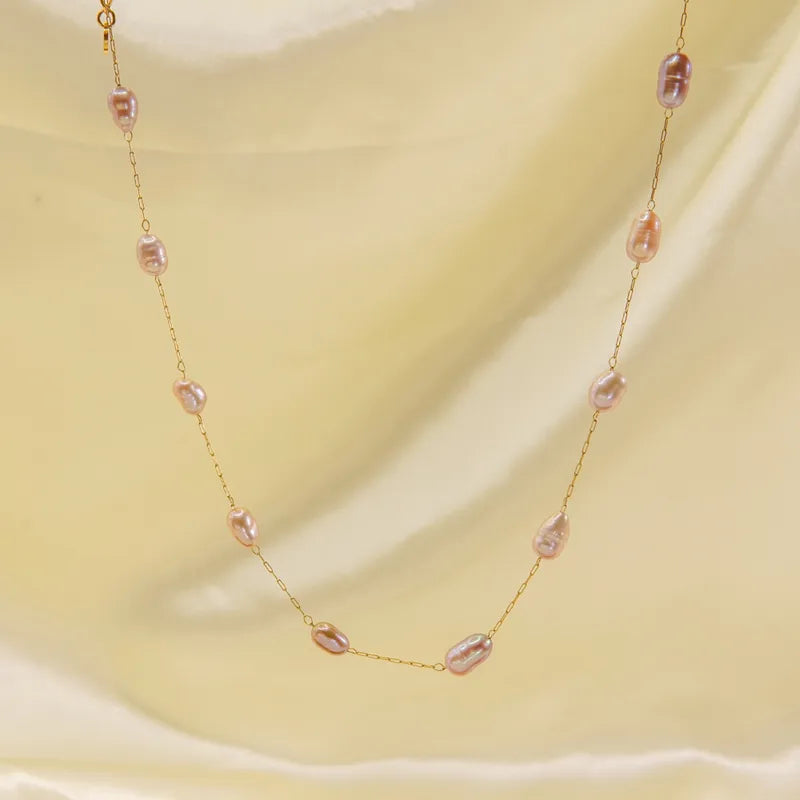 NECKLACE AND BRACELET SET