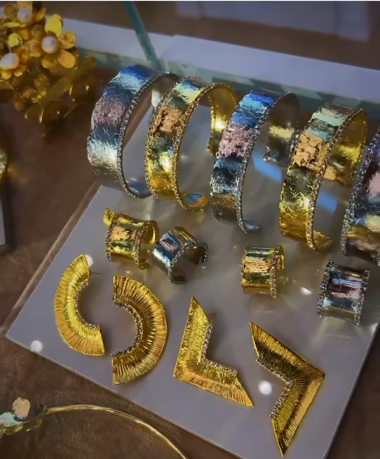 BANGLE AND RING SET