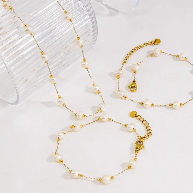 NECKLACE AND BRACELET SET