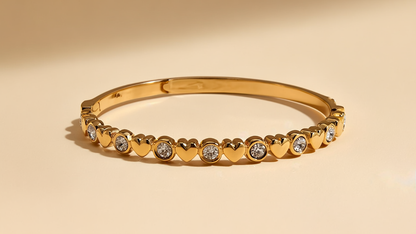 Heart Stone Hinged Bangle